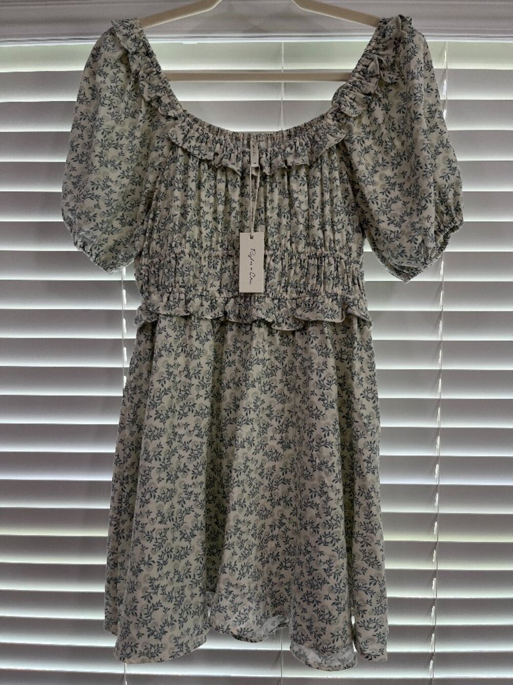 Girl - 12 & 14 - NWT Rylee + Cru Teen Shayla Dress in Blossom